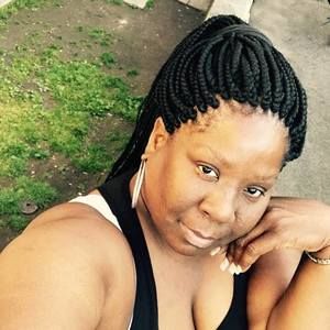 Meet your Posher, Latonya